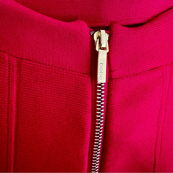 Bebe pleated Red Skirt, medium size - Picture 7 of 12